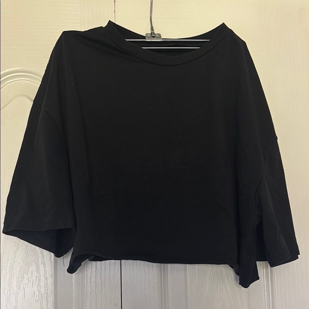 SHEIN Black Boxy Crop Top with T-Shirt Sleeves